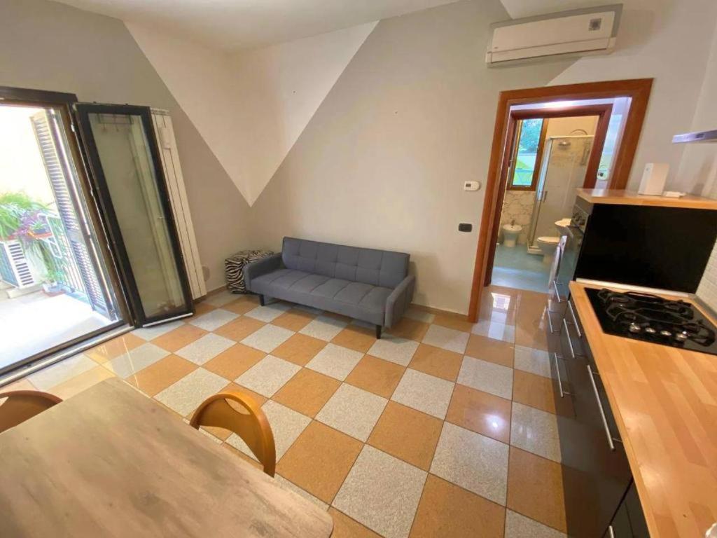Conte Rosso House, Con Doppia Terrazza In Coorte Tranquilla A Due Passi Da Stazione E Metropolitana Lambrate Apartment Milano Ngoại thất bức ảnh
